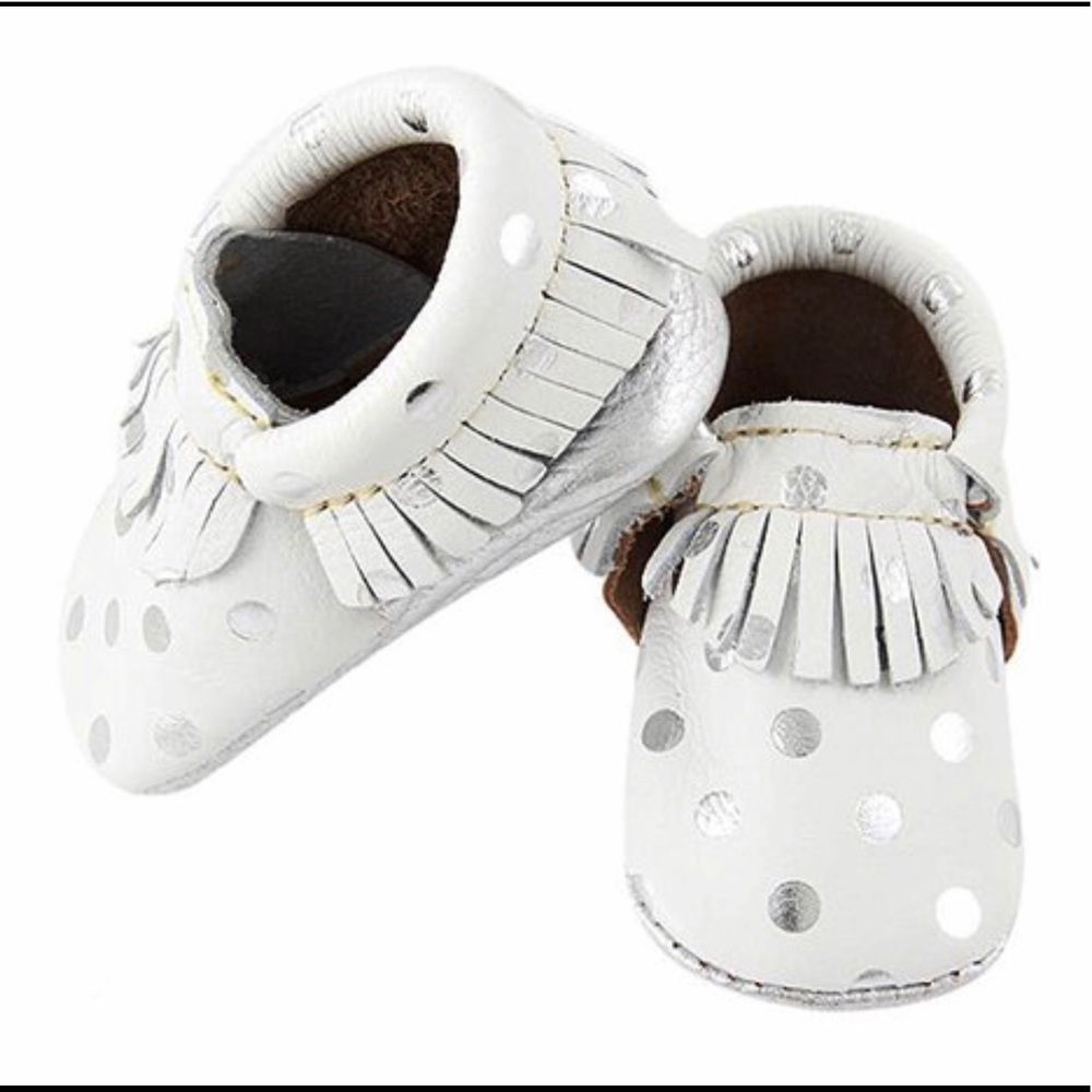 First Steps 👣👣 - Picture 4 of 10
